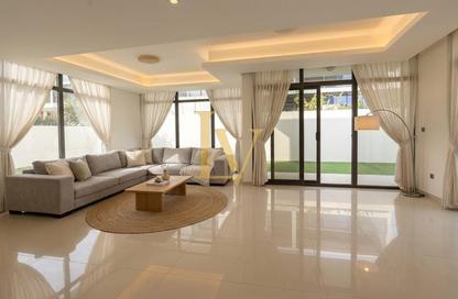 Villa - 6 - 7 for rent in Juniper - Damac Hills 2 - Dubai Villa - 6 - 7 for rent in Juniper - Damac Hills 2 - Dubai