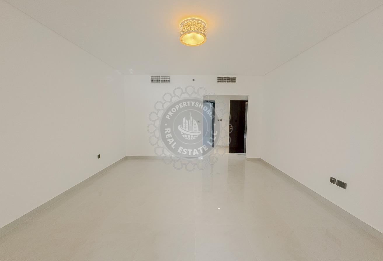 Stylish 2BR + Maid | Renovated Unit | Mid Floor photo 3