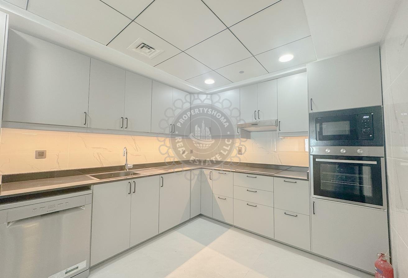 Stylish 2BR + Maid | Renovated Unit | Mid Floor photo 16