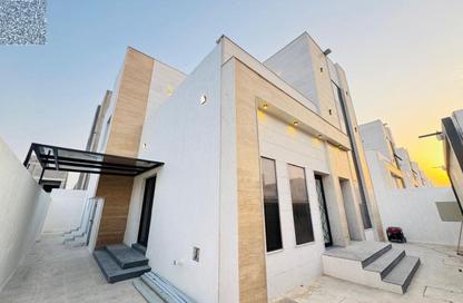 Villa - 4 - 6 for rent in Al Helio 1 - Al Helio - Ajman