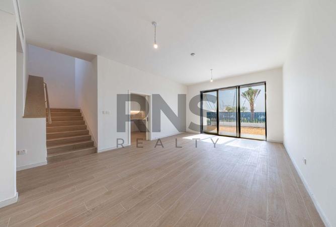 141927211 - Property Main Image