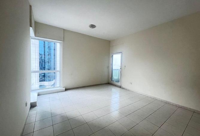 73841387 - Property Image 3