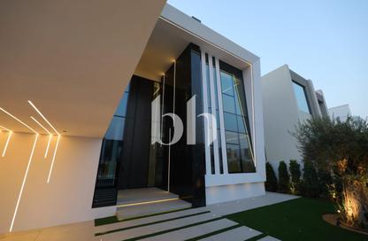 Villa - 4 Bedrooms - 5 Bathrooms for rent in District 6 - Jumeirah Park - Dubai
