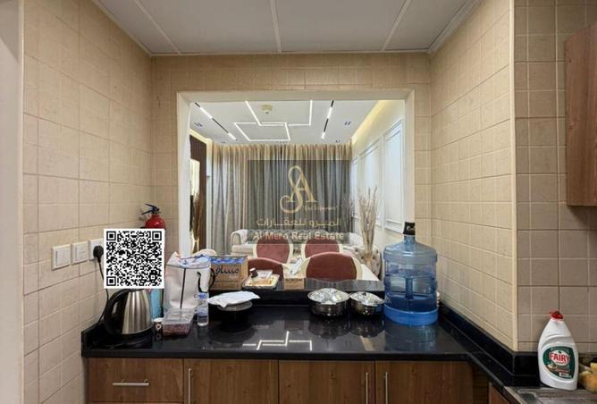 89648189 - Property Image 2