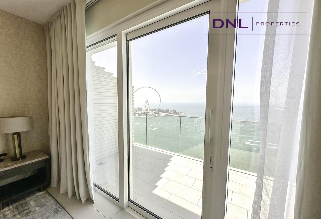 Luxurious Penthouse | Furnished | Full Sea View photo 4