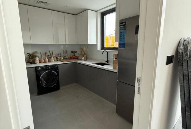 81931619 - Property Image 3