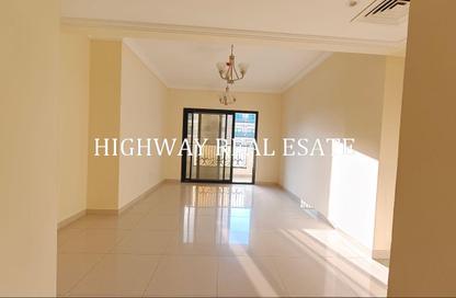 Apartment - 1 - 2 for rent in Muwaileh 29 Building - Muwaileh - Sharjah