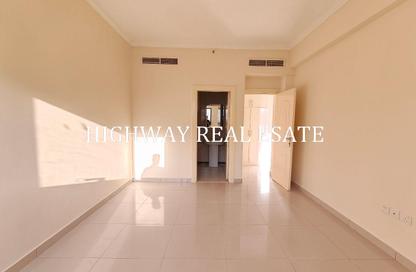 Apartment - 1 - 2 for rent in Muwaileh 29 Building - Muwaileh - Sharjah