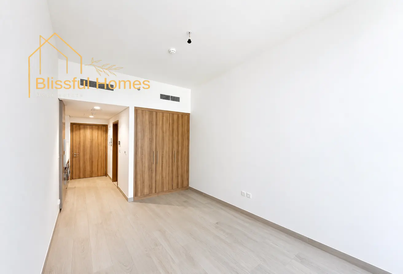 124273807 - Property Main Image