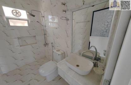 Whole Building - 7+ - 7+ for sale in Al Mowaihat 2 - Al Mowaihat - Ajman