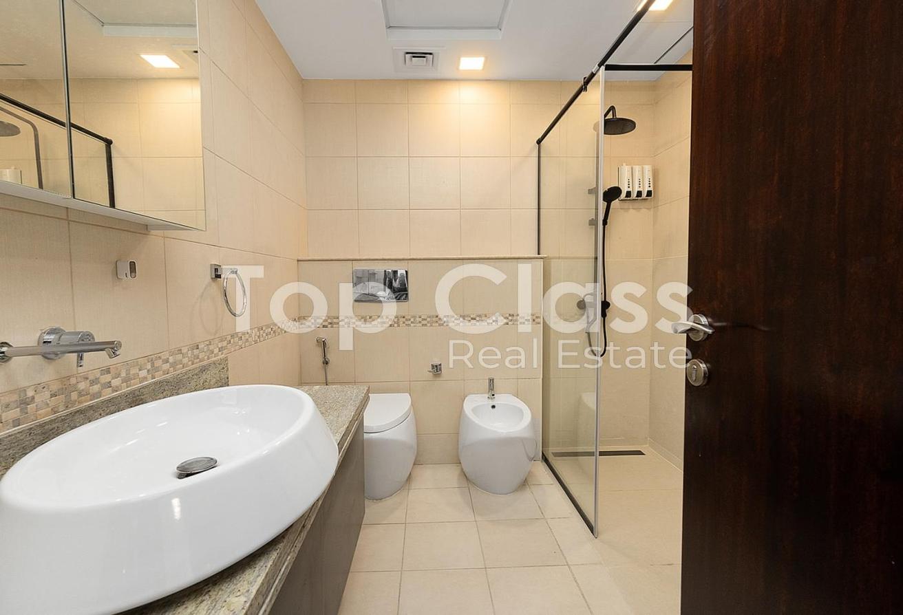 Spacious Penthouse | Private Pool | Renovated photo 21