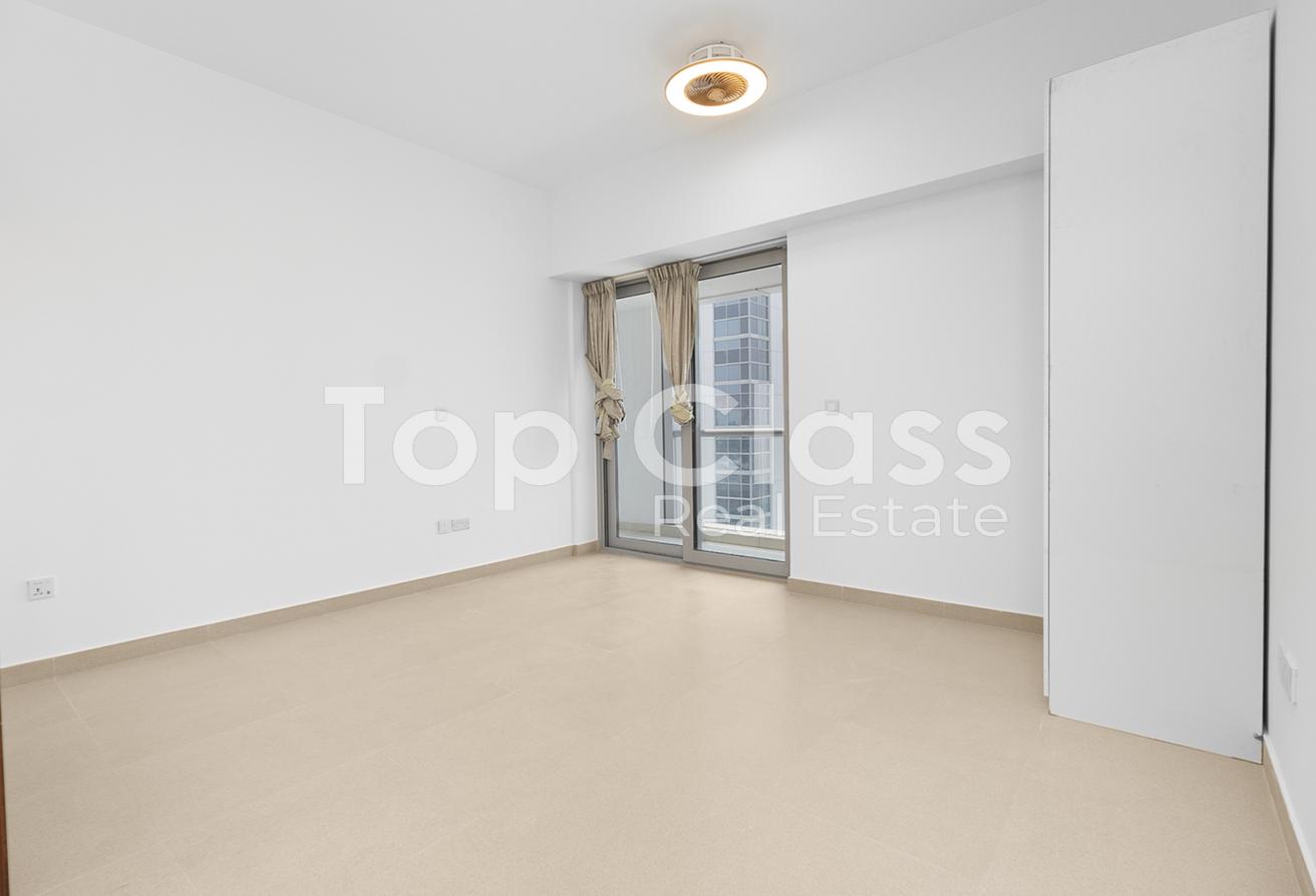 Spacious Penthouse | Private Pool | Renovated photo 8