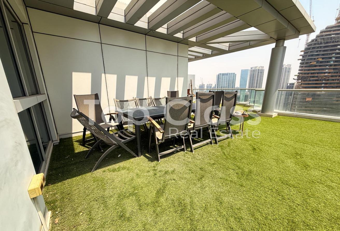 Spacious Penthouse | Private Pool | Renovated photo 26