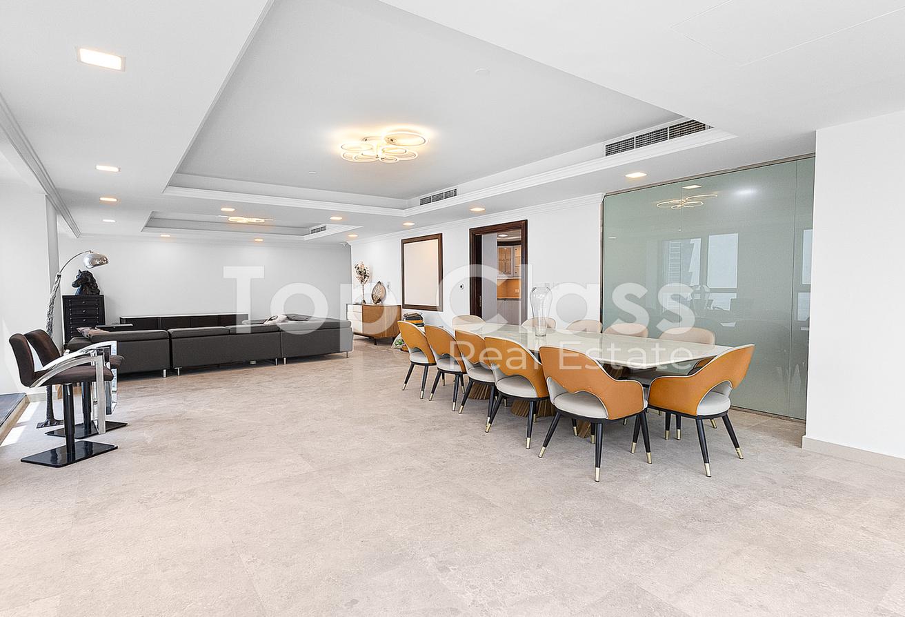Spacious Penthouse | Private Pool | Renovated photo 5