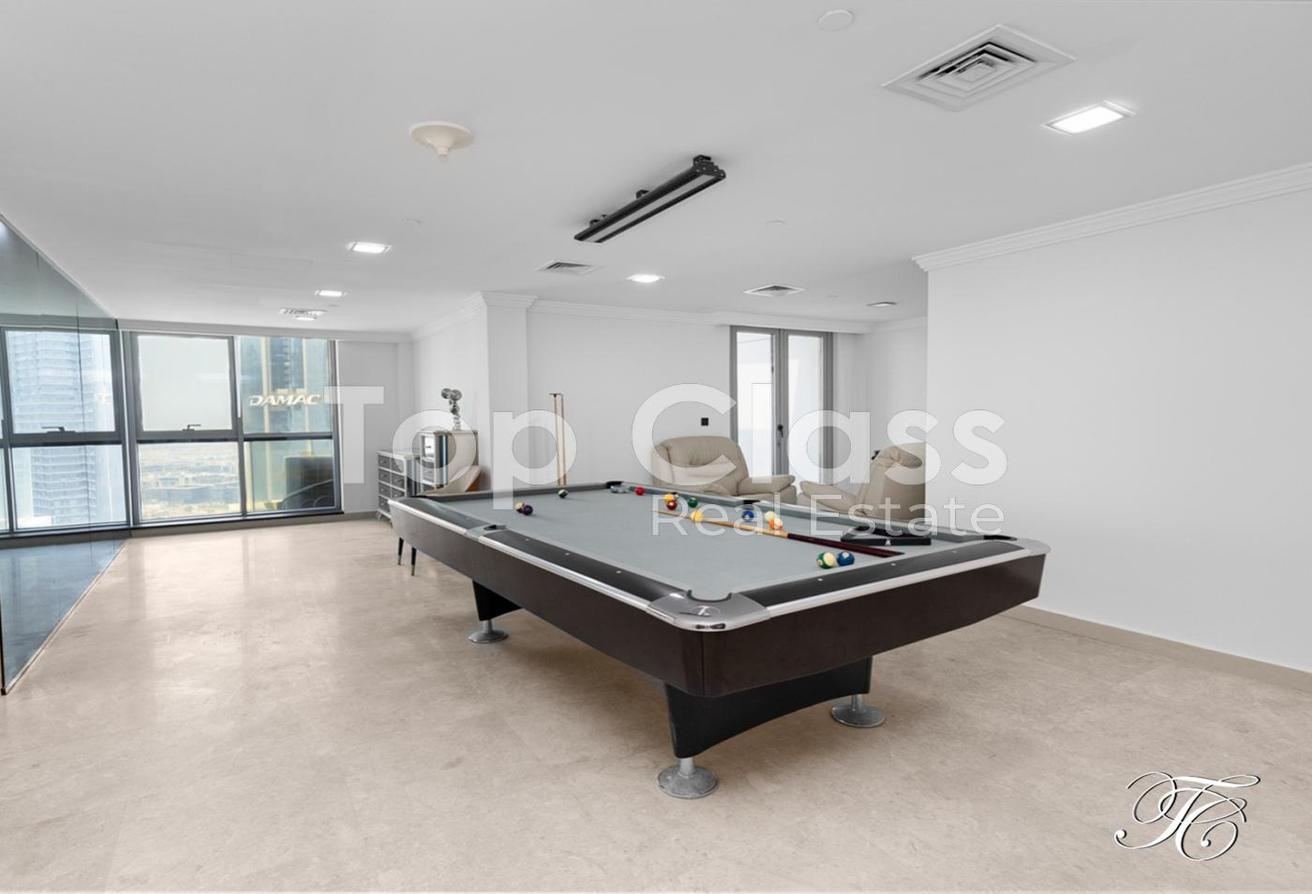 Spacious Penthouse | Private Pool | Renovated photo 23