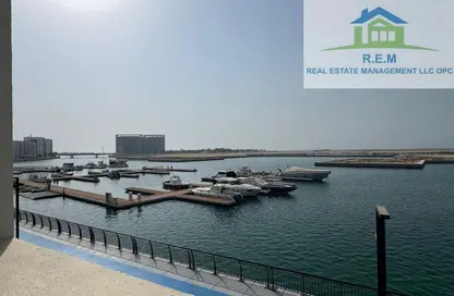 شقة - 2 غرف نوم - 3 حمامات للايجار في 11B البحيرة - لاجون - ميناء العرب - راس الخيمة - رأس الخيمة
