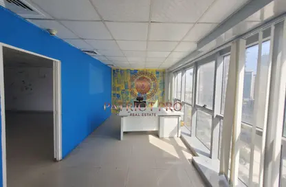 Office Space - 3 Bedrooms - 1 Bathroom for rent in Sheikha Noor Tower - Barsha Heights (Tecom) - Dubai