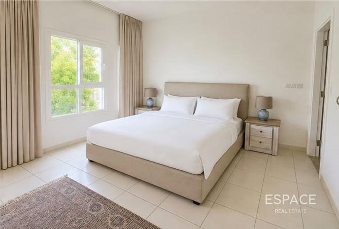 128374226 - Property Image 2