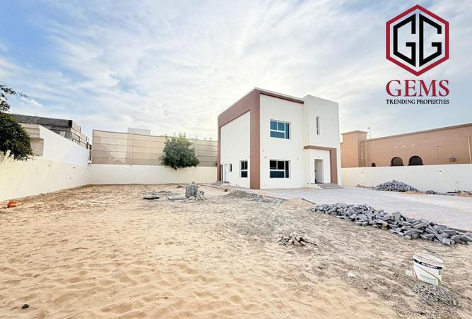 129761292 - Property Image 2