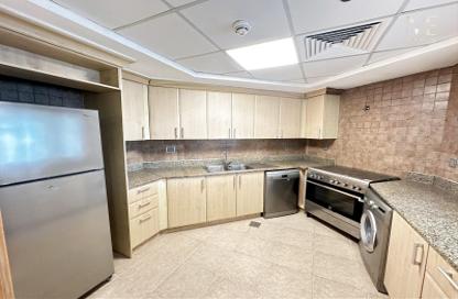 Apartment - 2 Bedrooms - 4 Bathrooms for rent in Al Khushkar - Shoreline Apartments - Palm Jumeirah - Dubai
