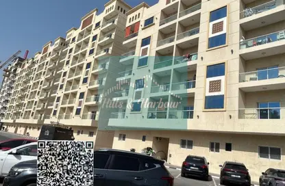 شقة - 2 غرف نوم - 3 حمامات للبيع في قرية الاميرة - الياسمين - عجمان