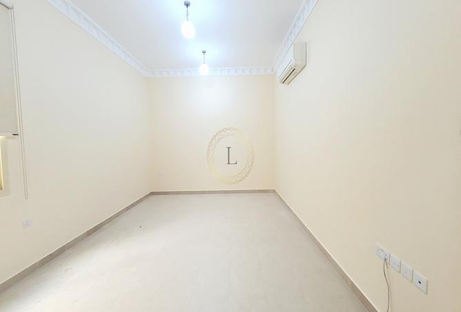 138303943 - Property Image 2