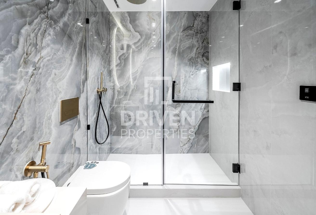 Fully Renovated | Vacant | Luxury Living photo 29