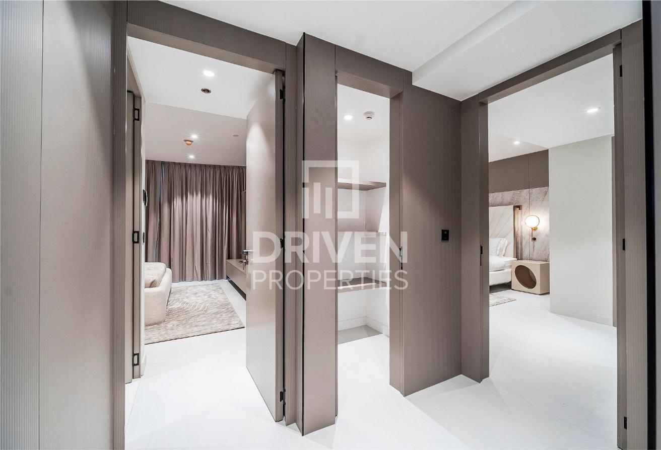 Fully Renovated | Vacant | Luxury Living photo 18