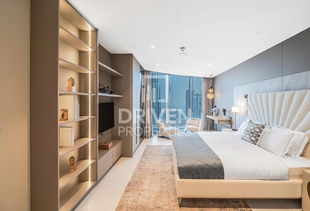 Fully Renovated | Vacant | Luxury Living photo 8