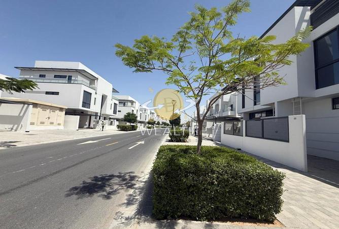 105544918 - Property Main Image