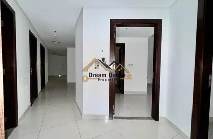 شقة - 4 غرف نوم - 5 حمامات للايجار في برج عايض - الجداف - دبي