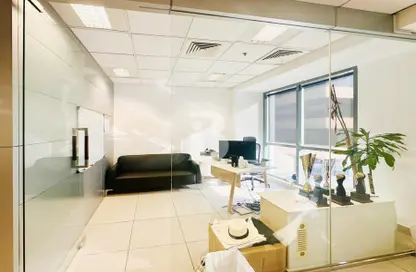 مكتب - استوديو - 1 حمام للايجار في مركز الأعمال الأوروبي - مجمع دبي للاستثمار - دبي