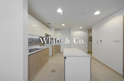 Apartment - 1 Bedroom - 2 Bathrooms for rent in La Perla Blanca - District 15 - Jumeirah Village Circle - Dubai