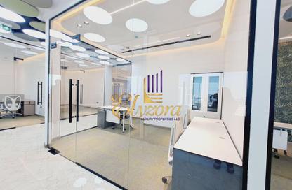Business Centre - Studio - 2 Bathrooms for rent in Health care City - Dubai Healthcare City - Bur Dubai - Dubai