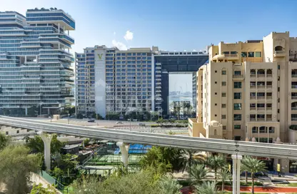 Apartment - 1 Bedroom - 2 Bathrooms for rent in Al Khushkar - Shoreline Apartments - Palm Jumeirah - Dubai
