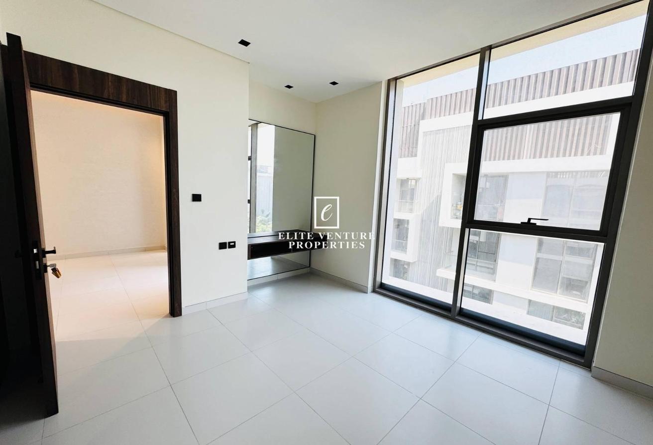 VACANT | 2 BEDROOM | SPACIOUS | PRIME LOCATION photo 9