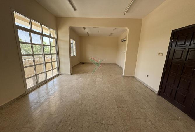 2Onbp40x9Si - Property Image 2