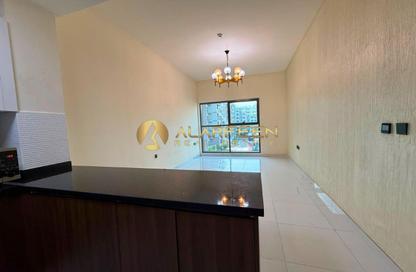 Apartment - 2 Bedrooms - 2 Bathrooms for rent in Lawnz by Danube Block 4 - Lawnz by Danube - International City - Dubai