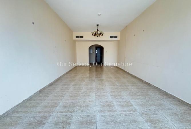 105990386 - Property Image 2