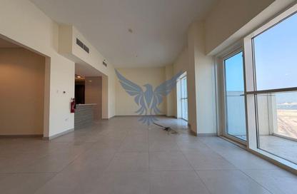 Apartment - 3 - 4 for rent in Marina Rise Tower - Al Reem Island - Abu Dhabi Apartment - 3 - 4 for rent in Marina Rise Tower - Al Reem Island - Abu Dhabi