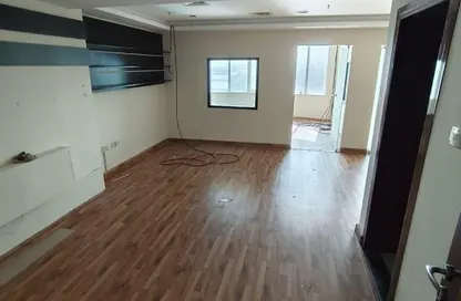 Office Space - 3 Bedrooms - 2 Bathrooms for rent in New Al Taawun Road - Al Taawun - Sharjah