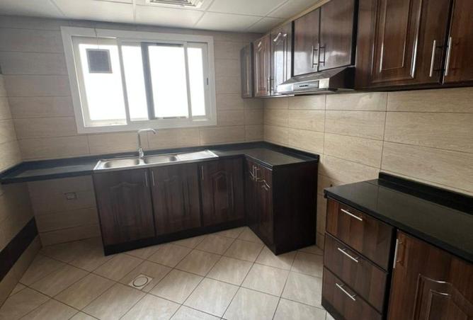 63642302 - Property Image 3