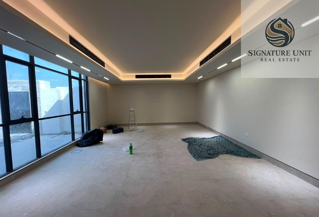 BRAND NEW 5BR VILLA | 2 MAJLISES | PRIVATE GARDEN photo 7