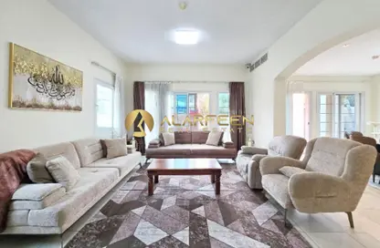 Villa - 2 Bedrooms - 4 Bathrooms for rent in District 16J - Jumeirah Village Circle - Dubai