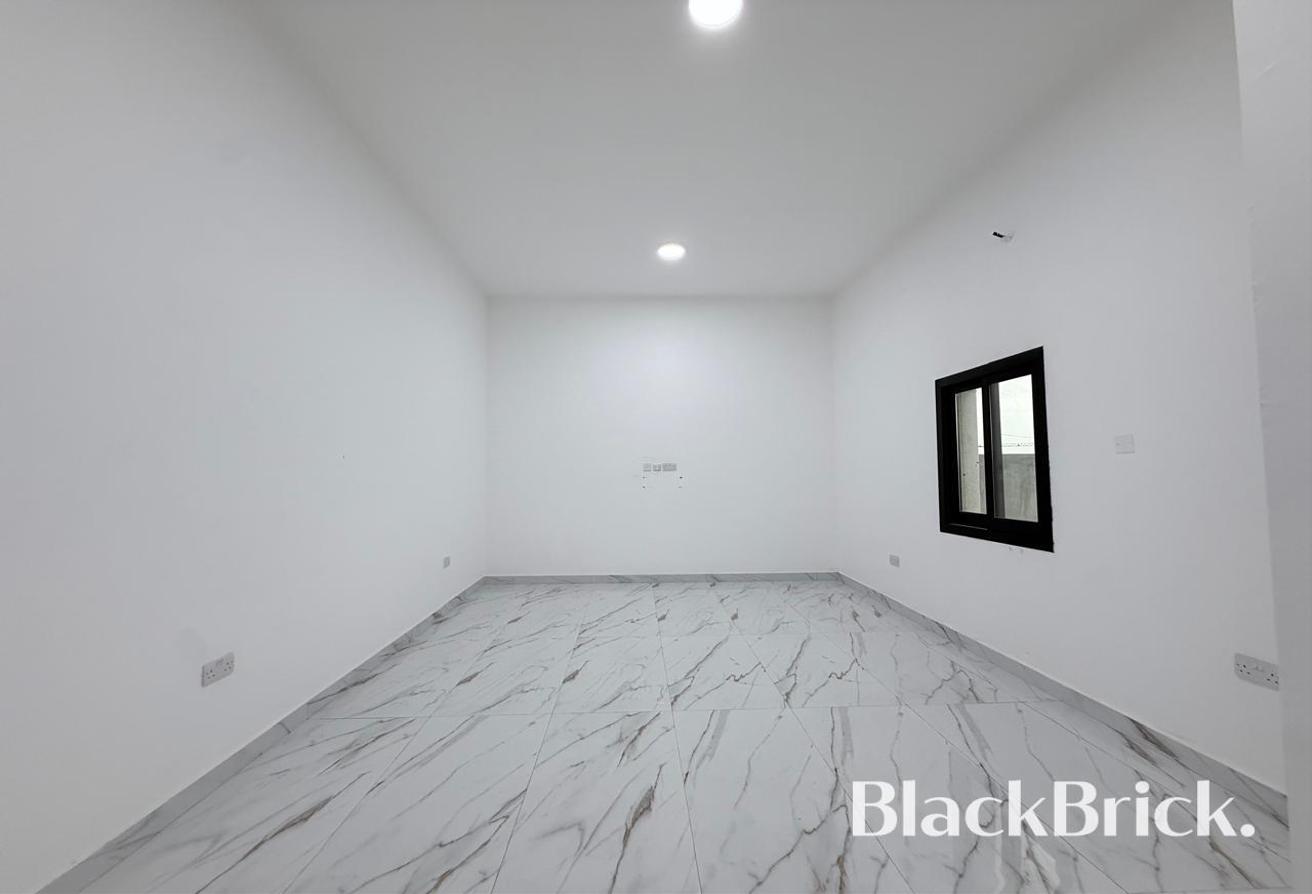 Available|Unfurnished 5BR plus M|Prime location photo 11