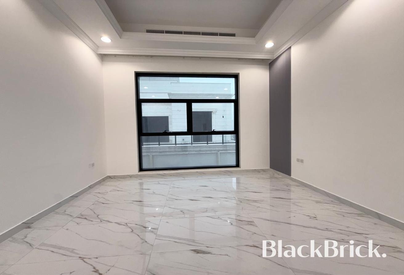Available|Unfurnished 5BR plus M|Prime location photo 22
