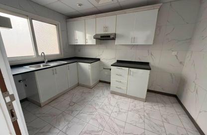 Apartment - 3 Bedrooms - 3 Bathrooms for rent in Muweileh Community - Muwaileh Commercial - Sharjah