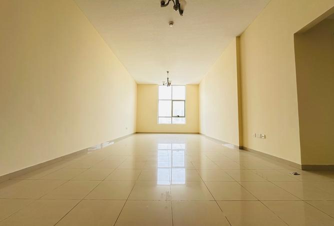 121093954 - Property Image 3