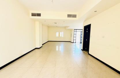 Villa - 4 - 5 for rent in Barashi - Al Badie - Sharjah