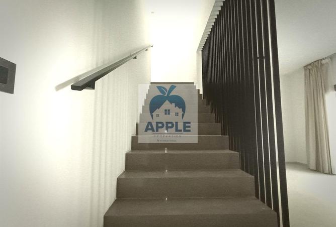 73110955 - Property Image 3